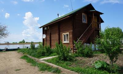 Рыболовно-охотничья база Славянка