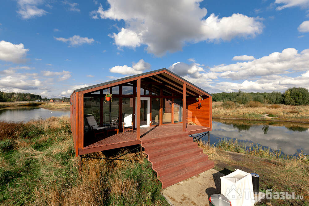 Дом "На озере 1"