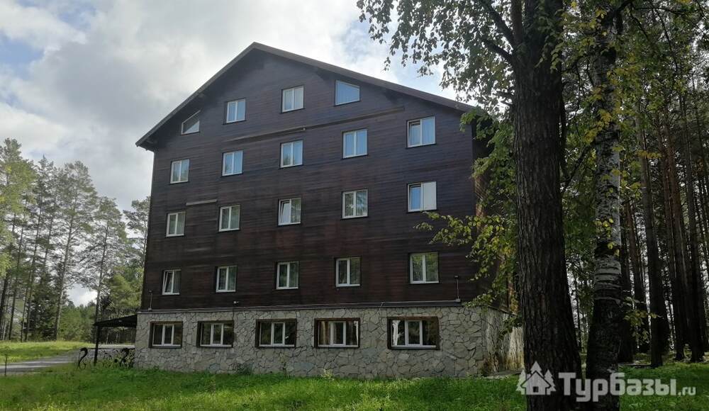 Георгиевский. Комфорт (2-х комнатный номер, 2 односпальные крова