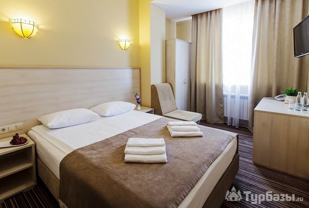 Стандарт с двуспальной кроватью