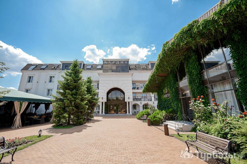 Парк-Отель «Жардин»