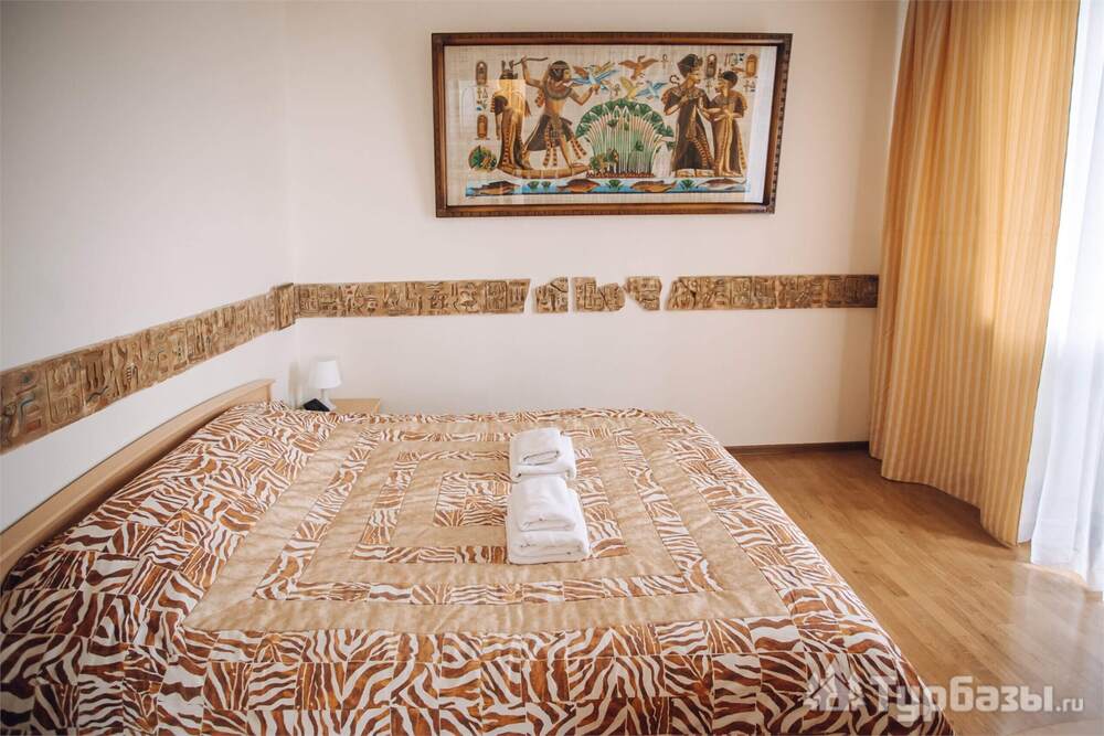 Трехкомнатный четырехместный номер 1 категории в корпусе "Тау-Та